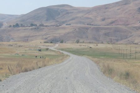 ۲۳ درصد روستاهای کرمان راه مناسب ندارند