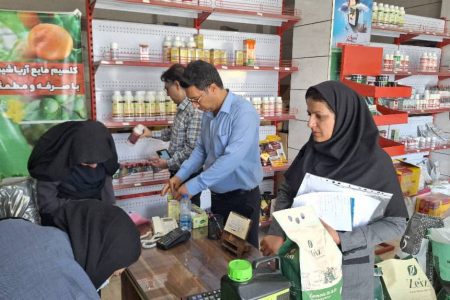 رزمایش سراسری پایش آفت‌کش‌ها در جیرفت: برخورد قاطع با متخلفان