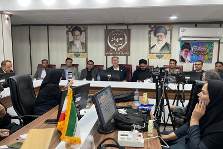 قدردانی از خبرنگاران و تأکید بر اجرای الگوی کشت در جنوب کرمان