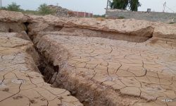 فرونشست زمین در جنوب کرمان؛ زنگ خطر جدی برای دشت‌های کهنوج، فاریاب و عنبرآباد