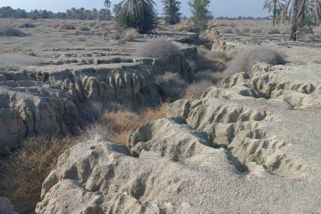 زنگ خطر فرو نشست زمین در شهرستان منوجان