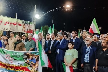 تجلی «اقتدار ملی» در گام‌های استوار جهادگران اقتصادی جنوب کرمان/ طنین همبستگی صنعت‌گران و بازاریان در میدان افتخار